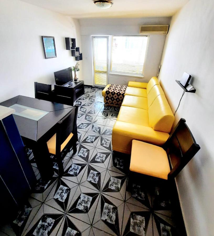 Apartment Міа ヴァルナ エクステリア 写真