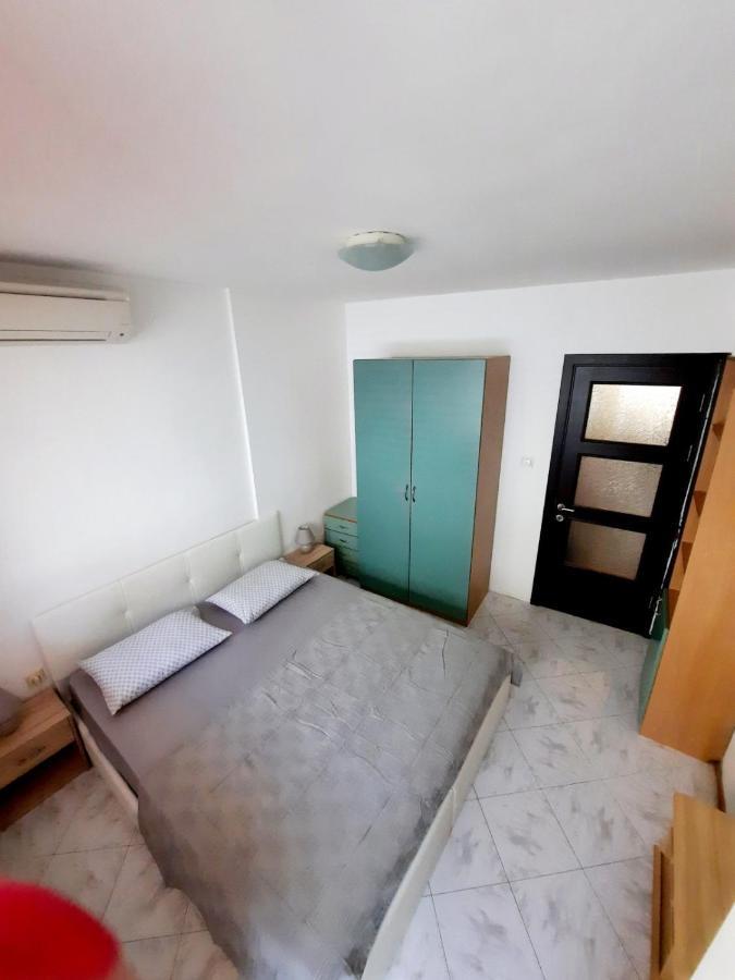 Apartment Міа ヴァルナ エクステリア 写真