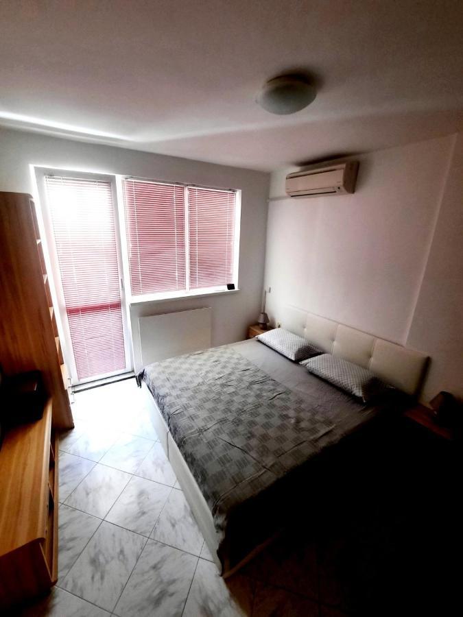 Apartment Міа ヴァルナ エクステリア 写真